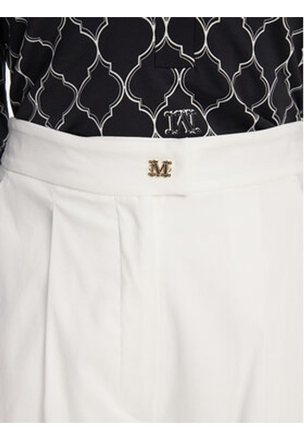 Max Mara Beachwear Bermudy Sultano 2516141019 Biały Relaxed Fit. Kolor: biały. Materiał: bawełna