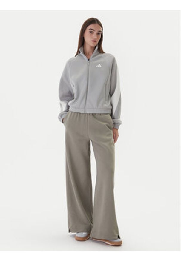 Adidas - adidas Spodnie dresowe ALL SZN Fleece JY5014 Beżowy Wide Leg. Kolor: beżowy. Materiał: bawełna