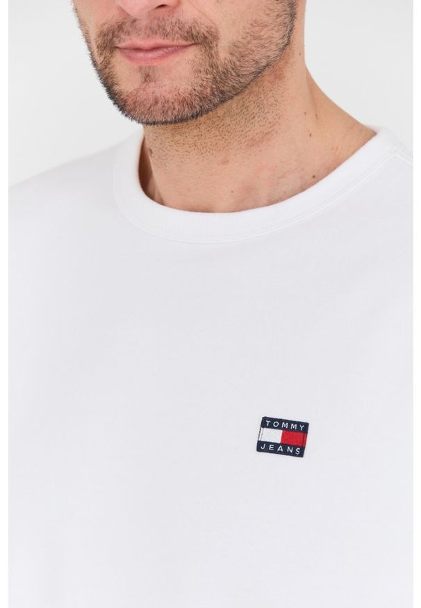 Tommy Jeans - TOMMY JEANS Biały longsleeve. Kolor: biały. Długość rękawa: długi rękaw