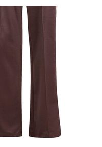 Adidas - adidas Spodnie dresowe Beckenbauer IR6093 Brązowy Regular Fit. Kolor: brązowy. Materiał: bawełna #2