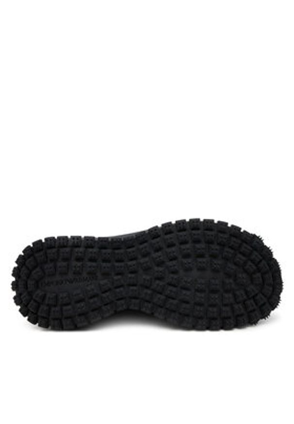 Emporio Armani Sneakersy X4X653 XR083 00002 Czarny. Kolor: czarny. Materiał: materiał