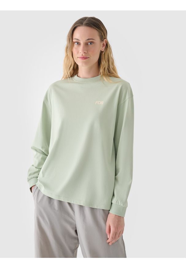 4f - 4F Longsleeve regular z nadrukiem damski - khaki M. Okazja: na co dzień. Kolor: oliwkowy, brązowy, wielokolorowy. Materiał: dzianina, materiał, bawełna, skóra, jersey. Długość rękawa: długi rękaw. Długość: długie. Wzór: nadruk. Styl: casual, klasyczny, sportowy