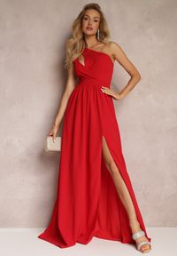 Renee - Czerwona Asymetryczna Sukienka Na Jedno Ramię z Rozcięciem na Dole Xionia. Kolor: czerwony. Typ sukienki: asymetryczne. Długość: maxi #1