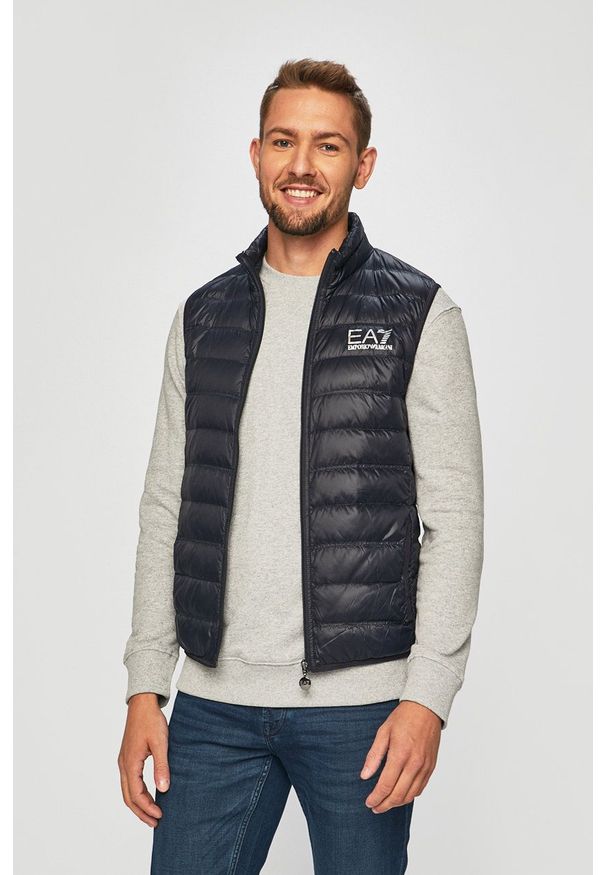 EA7 Emporio Armani - Bezrękawnik puchowy. Okazja: na co dzień. Kolor: niebieski. Materiał: puch. Długość rękawa: bez rękawów. Styl: casual