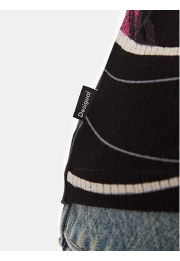 Desigual T-Shirt Lala 25WWTK16 Czarny Regular Fit. Kolor: czarny. Materiał: wiskoza