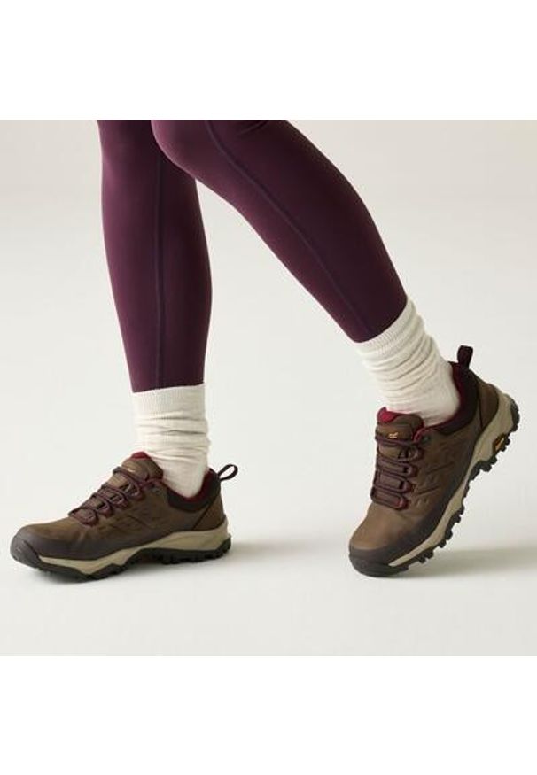 Regatta - Damskie buty Blake Low. Kolor: brązowy. Materiał: poliester