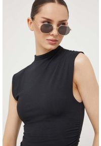 Abercrombie & Fitch body damskie kolor czarny z półgolfem. Kolor: czarny. Materiał: dzianina. Długość: krótkie. Wzór: gładki #5