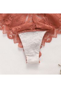 Intica - Figi koronkowe z ozdobnymi paseczkami na specjalne okazje Pansie. Kolor: żółty. Materiał: koronka. Wzór: koronka #7