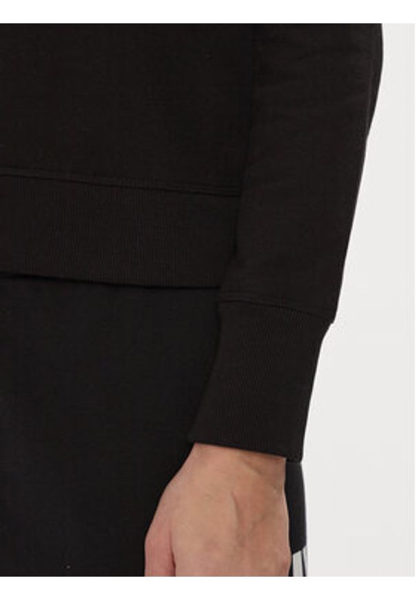 DKNY Sport Bluza DP3T9561 Czarny Regular Fit. Kolor: czarny. Materiał: syntetyk, bawełna. Styl: sportowy