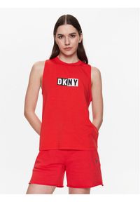 DKNY Sport Top DP2T5892 Czerwony Classic Fit. Kolor: czerwony. Materiał: bawełna. Styl: sportowy #1