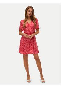 Vero Moda Sukienka letnia Alba 10292845 Czerwony Regular Fit. Kolor: czerwony. Materiał: wiskoza. Sezon: lato