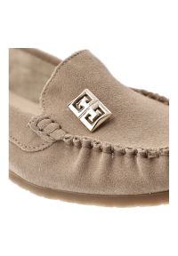 Mokasyny damskie Armodo, cholewka ze skóry naturalnej mokasynowa konstrukcja z dekoracyjną aplikacją miękka forma niska elastyczna podeszwa zapewniaj. Okazja: na co dzień. Kolor: beżowy. Materiał: skóra. Szerokość cholewki: normalna. Wzór: aplikacja. Styl: casual, elegancki, klasyczny #9