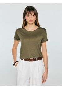 Big-Star - Koszulka damska z domieszką lnu khaki Otria 303. Kolor: zielony. Materiał: len. Styl: klasyczny #1