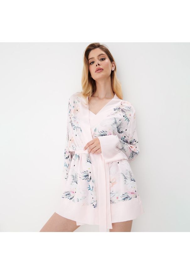 Mohito - Szlafrok w kwiaty - Wielobarwny. Wzór: kwiaty