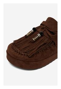 DeeZee Klapki CEO-HXX25C05-2 Brązowy. Kolor: brązowy. Materiał: materiał #9