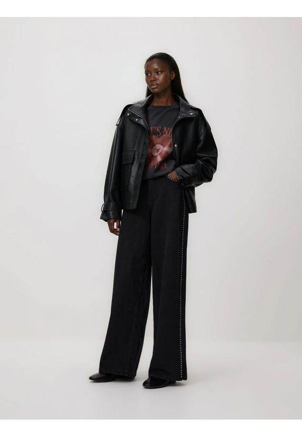 Reserved - T-shirt z nadrukiem - jasnoszary. Kolor: szary. Materiał: dzianina, bawełna. Wzór: nadruk