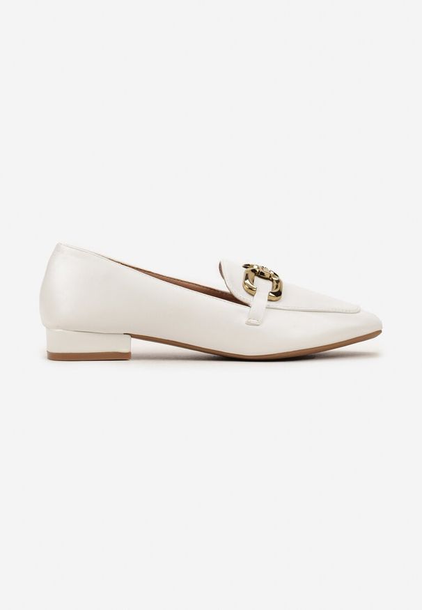 Renee - Białe Eleganckie Mokasyny na Płaskim Obcasie z Klamerką Lorenme. Nosek buta: okrągły. Kolor: biały. Materiał: jeans. Obcas: na obcasie. Styl: elegancki. Wysokość obcasa: niski