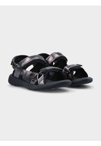 4F JUNIOR - Sandały dziewczęce - czarne. Nosek buta: otwarty. Kolor: czarny. Materiał: syntetyk, materiał
