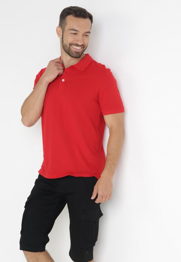 Born2be - Czarne Szorty z Szerokimi Kieszeniami Cargo Aendlia. Kolor: czarny