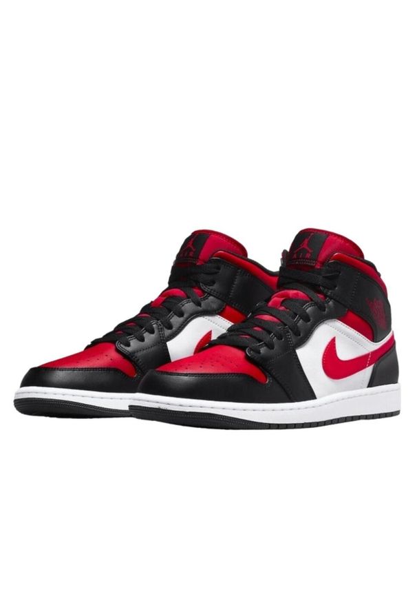 Buty do chodzenia dla dzieci Nike Air Jordan 1 Mid GS. Wysokość cholewki: za kostkę. Zapięcie: sznurówki. Kolor: wielokolorowy, czarny, czerwony. Materiał: materiał, syntetyk. Szerokość cholewki: normalna. Sport: turystyka piesza