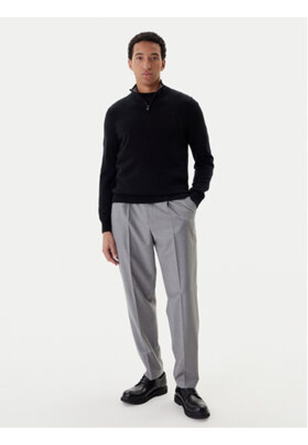 BOSS Sweter H-Hemarlo 50549984 Czarny Regular Fit. Kolor: czarny. Materiał: wełna