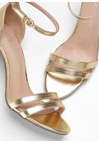 Sandały bonprix złocisty. Kolor: złoty. Materiał: materiał, syntetyk, skóra #2