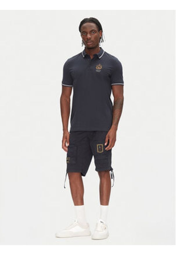 Aeronautica Militare Polo 251PO1850P191 Granatowy Slim Fit. Typ kołnierza: polo. Kolor: niebieski. Materiał: bawełna