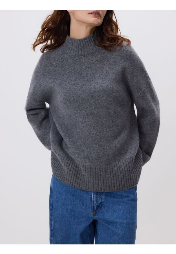 Reserved - Wełniany sweter - szary. Kolor: szary. Materiał: wełna