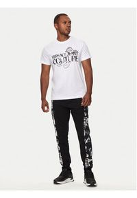 Versace Jeans Couture Spodnie dresowe 76GAA3C0 Czarny Regular Fit. Kolor: czarny. Materiał: bawełna #4