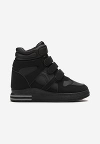 Born2be - Czarne Sneakersy na Ukrytym Koturnie z Zapięciem na Rzepy Amria. Wysokość cholewki: za kostkę. Zapięcie: rzepy. Kolor: czarny. Szerokość cholewki: normalna. Obcas: na koturnie #3