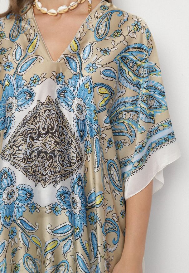 Born2be - Beżowe Lekkie Ponczo Narzutka z Jedwabiu i Wiskozy w Ornamentalny Wzór Azendia. Okazja: na co dzień, na spacer, na plażę. Typ kołnierza: dekolt w kształcie V. Kolor: beżowy. Materiał: jedwab, wiskoza. Wzór: aplikacja. Sezon: lato. Styl: klasyczny, casual