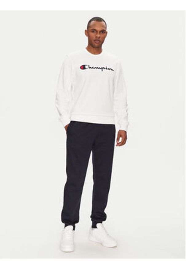 Champion Bluza 220727 Biały Slim Fit. Kolor: biały. Materiał: syntetyk