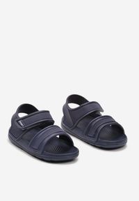 Born2be - Granatowe Płaskie Piankowe Sandały na Rzep Elltara. Nosek buta: otwarty. Zapięcie: rzepy. Kolor: niebieski. Materiał: len. Sezon: lato. Styl: wizytowy, elegancki