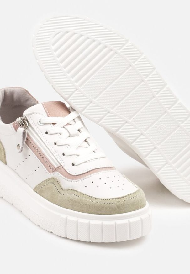 Born2be - Biało-Zielone Skórzane Sneakersy w Streetwearowym Stylu Zdobione Suwakiem Elearessa. Okazja: na co dzień. Kolor: biały. Materiał: skóra. Wzór: aplikacja. Sezon: jesień, wiosna. Obcas: na platformie
