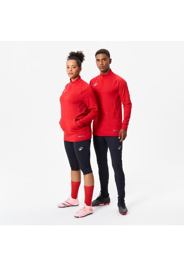 KIPSTA - Bluza piłkarska Kipsta CLR półsuwak. Kolor: czerwony. Materiał: materiał, skóra. Sport: piłka nożna