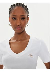 Calvin Klein Jeans T-Shirt J20J223274 Biały Regular Fit. Kolor: biały. Materiał: bawełna #5