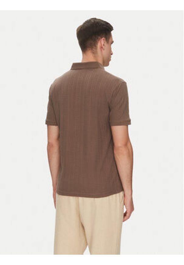 Selected Homme Polo 16094575 Beżowy Regular Fit. Typ kołnierza: polo. Kolor: beżowy. Materiał: bawełna
