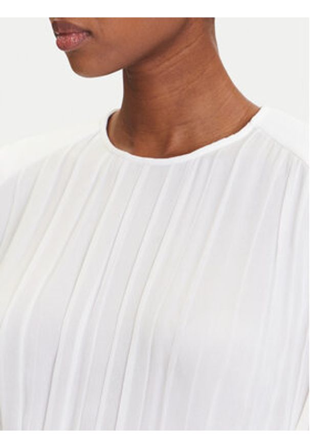 Karl Lagerfeld - KARL LAGERFELD Bluzka A3W11025 Écru Slim Fit. Typ kołnierza: dekolt w karo. Materiał: wiskoza