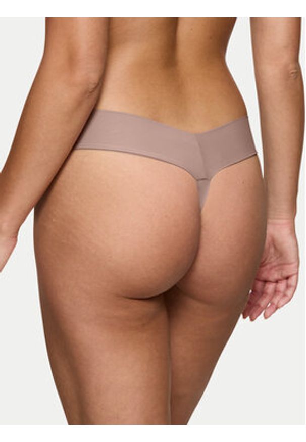 Triumph Stringi Make-Up Illusion 10218386 Brązowy. Kolor: brązowy. Materiał: syntetyk