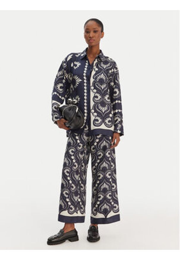 Weekend Max Mara Koszula Lastra 2615191011 Granatowy Relaxed Fit. Kolor: niebieski. Materiał: jedwab