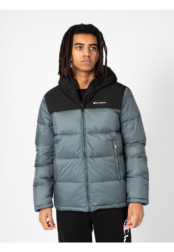 Champion Kurtka "Down Jacket" | 218080 | Mężczyzna | Czarny, Zielony. Okazja: na co dzień. Typ kołnierza: kaptur. Kolor: czarny, zielony, wielokolorowy. Materiał: poliamid. Wzór: nadruk. Styl: casual, elegancki, klasyczny
