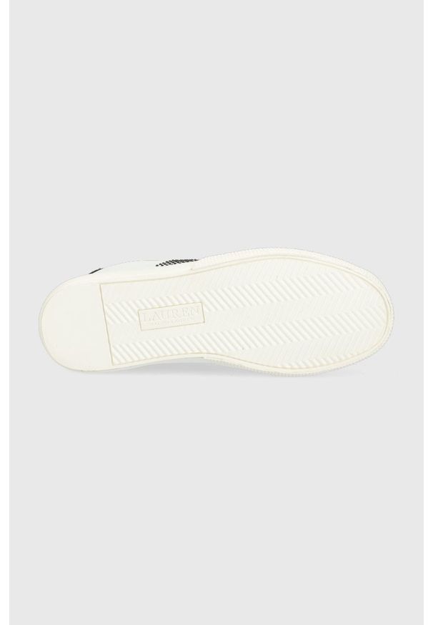 Lauren Ralph Lauren sneakersy skórzane JANELE kolor biały. Nosek buta: okrągły. Zapięcie: sznurówki. Kolor: biały. Materiał: skóra. Obcas: na obcasie. Wysokość obcasa: niski