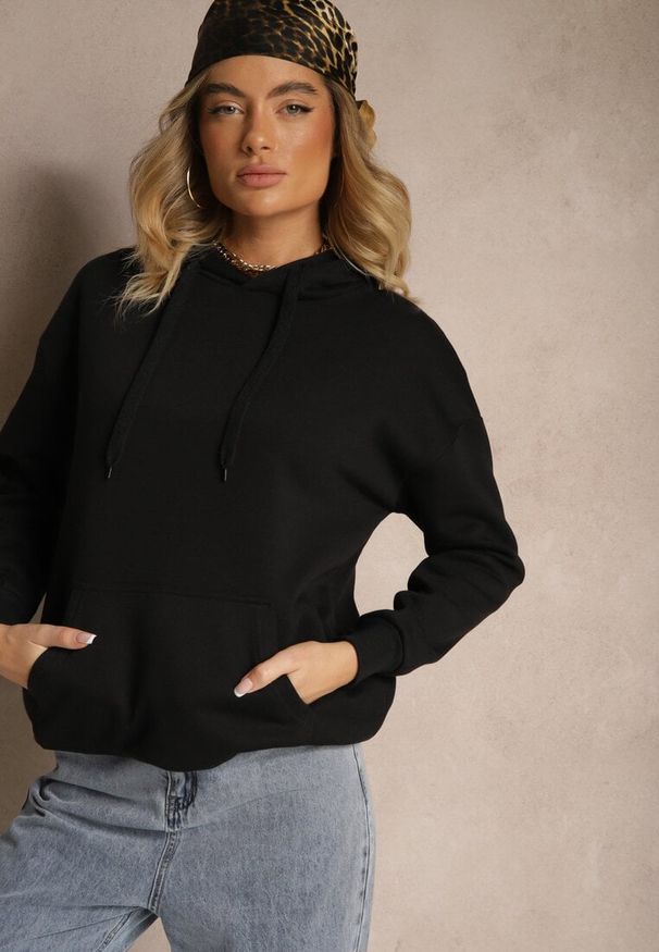 Renee - Czarna Bluza Długa z Kapturem Firro. Typ kołnierza: kaptur. Kolor: czarny. Materiał: bawełna, polar, tkanina. Długość rękawa: długi rękaw. Długość: długie. Styl: sportowy