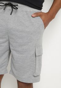 Born2be - Jasnoszare Dresowe Szorty z Bawełną Typu Cargo Soniela. Okazja: na co dzień. Kolor: szary. Materiał: bawełna, dresówka. Styl: casual, elegancki #7