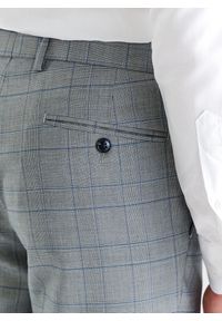Pako Lorente - PAKO LORENTE – Szare spodnie garniturowe w niebieską kratę. Kolor: szary, niebieski, wielokolorowy. Materiał: poliester, elastan, wiskoza #3