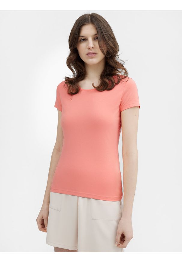 4f - T-shirt slim z bawełną organiczną damski. Kolor: różowy. Materiał: bawełna