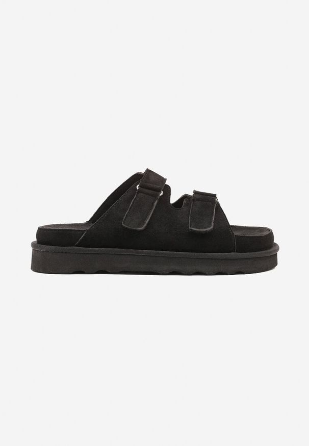 Born2be - Czarne Klapki na Grubej Podeszwie z Dwoma Paskami Falgis. Kolor: czarny. Materiał: jeans. Sezon: lato. Obcas: na obcasie. Wysokość obcasa: niski