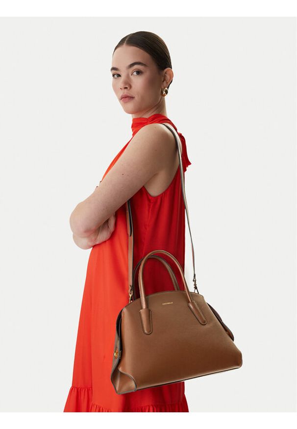 Coccinelle Torebka U7K Coccinelletylde E1 U7K 18 02 01 Brązowy. Kolor: brązowy. Materiał: skórzane