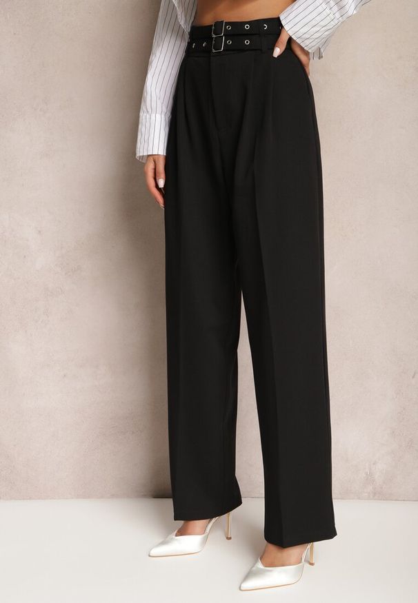 Renee - Czarne Spodnie High Waist w Stylu Garniturowym z Paskami i Klamerkami Daklena. Stan: podwyższony. Kolor: czarny. Styl: elegancki