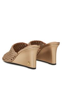 TOMMY HILFIGER - Tommy Hilfiger Klapki Crochet Metallic Lthr Wedge Mule FW0FW08812 Złoty. Kolor: złoty. Materiał: skóra #4